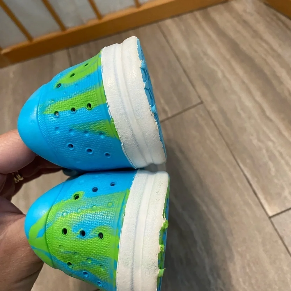 Girls Lily & Dan Blue and Green Slip-On Shoes Water Size 9 / 10